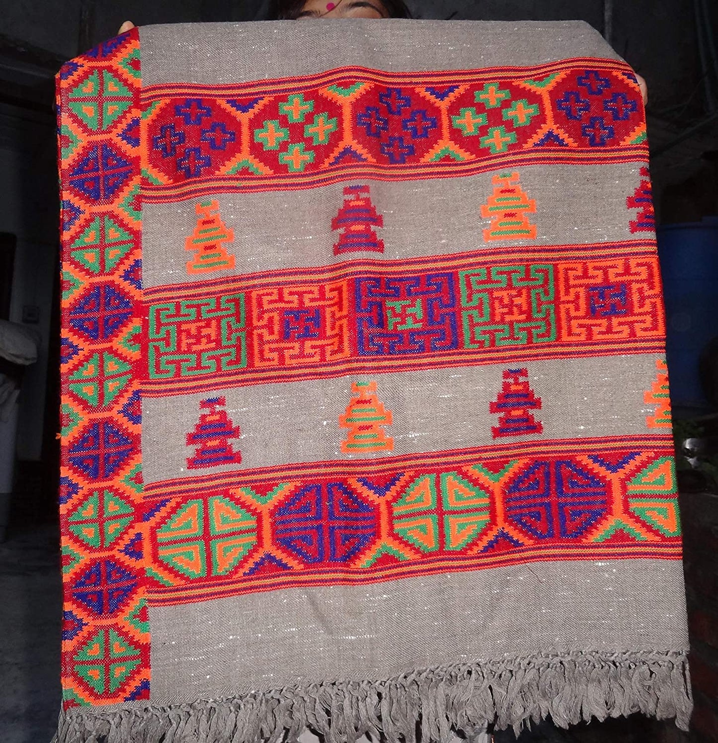 kullu kinnauri shawl