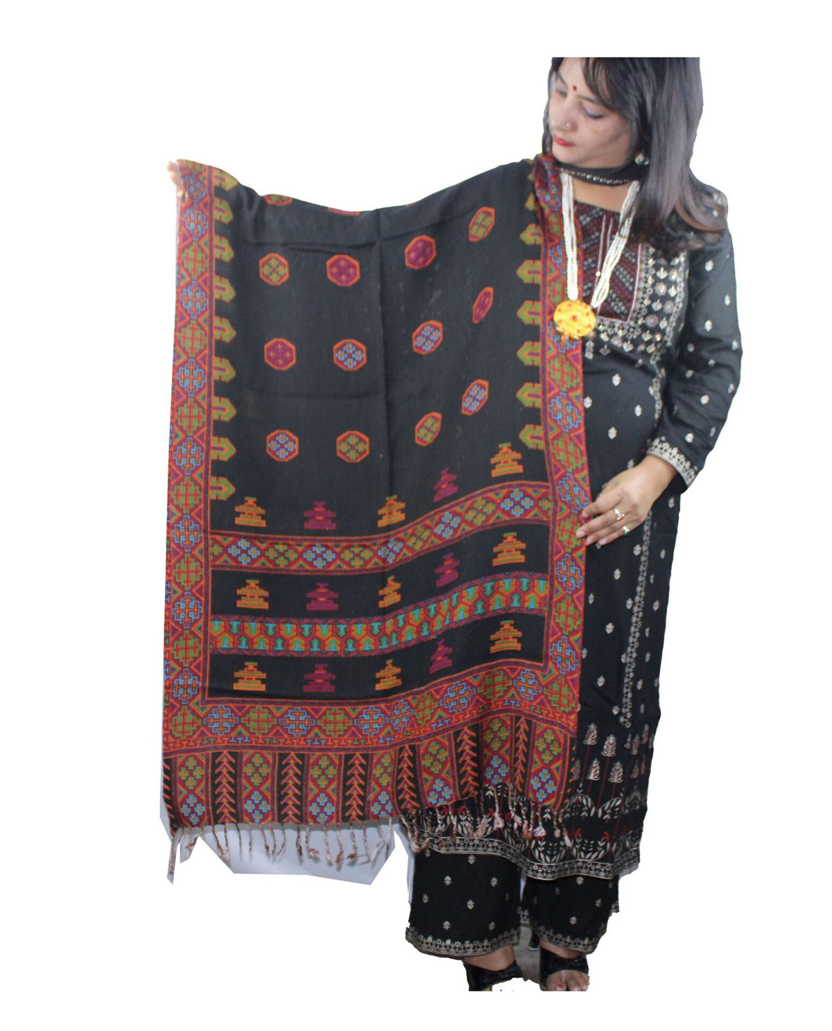 PURE WOOL STOLE WITH BEAUTIFUL KULLU KINNAURI PRINTED DESIGN BLACK 399.00 aruna kullu handloom