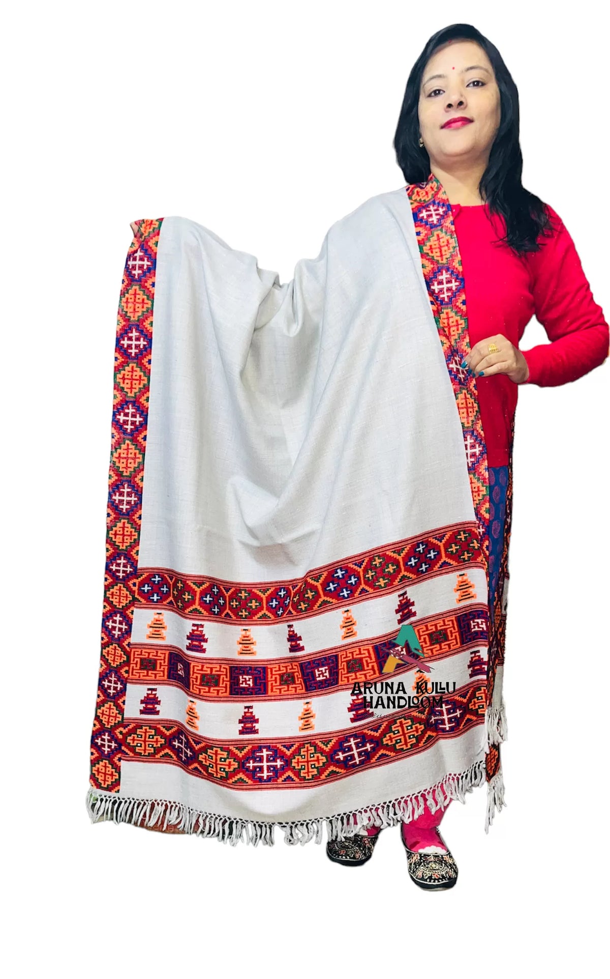 handloom industry in india Kullu kinnauri original triple border shawl silver 11900.00 aruna kullu handloom