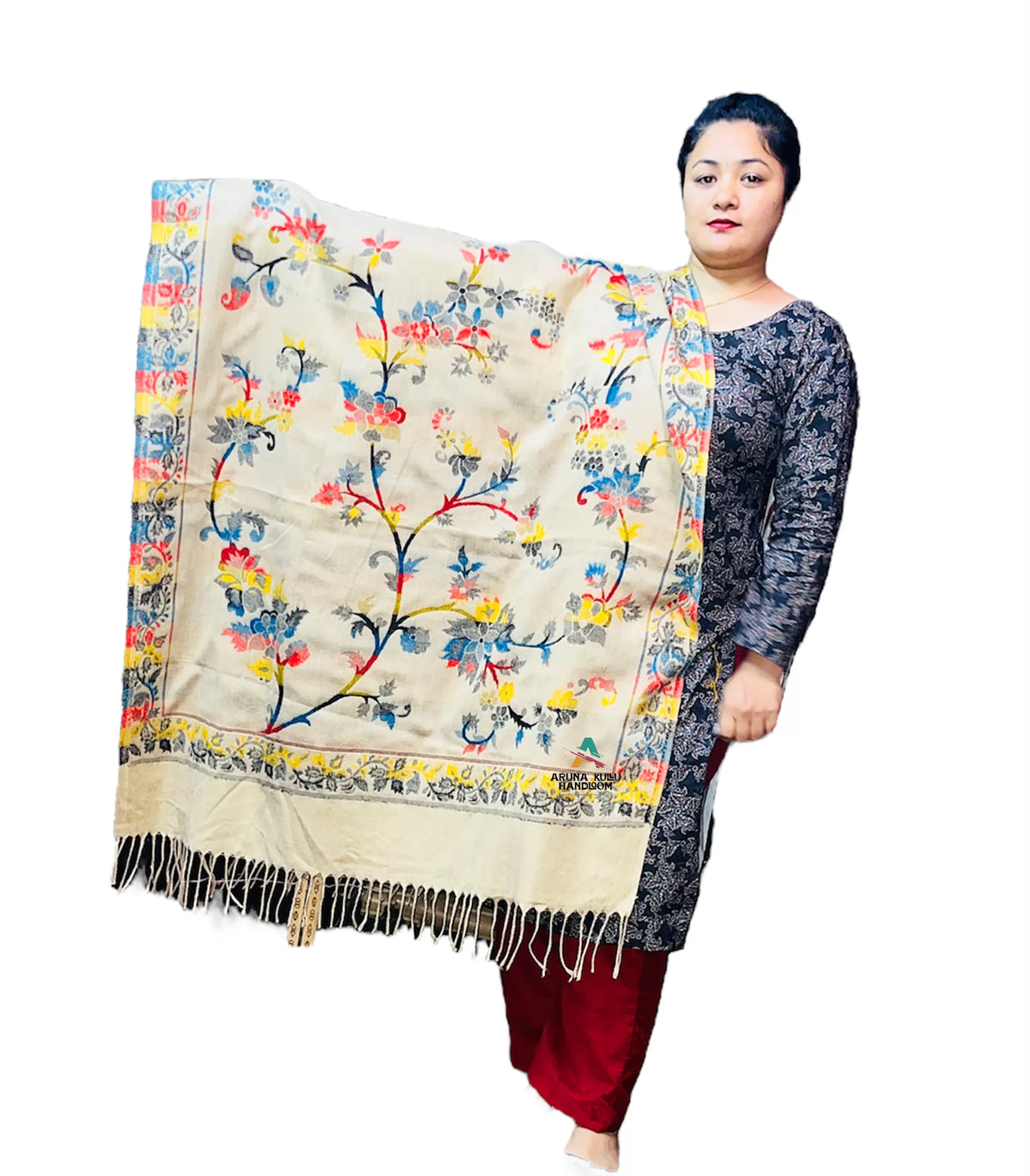 kashmiri pashmina shawl both side usable muddy color kashmiri shawls 799.00 aruna kullu handloom