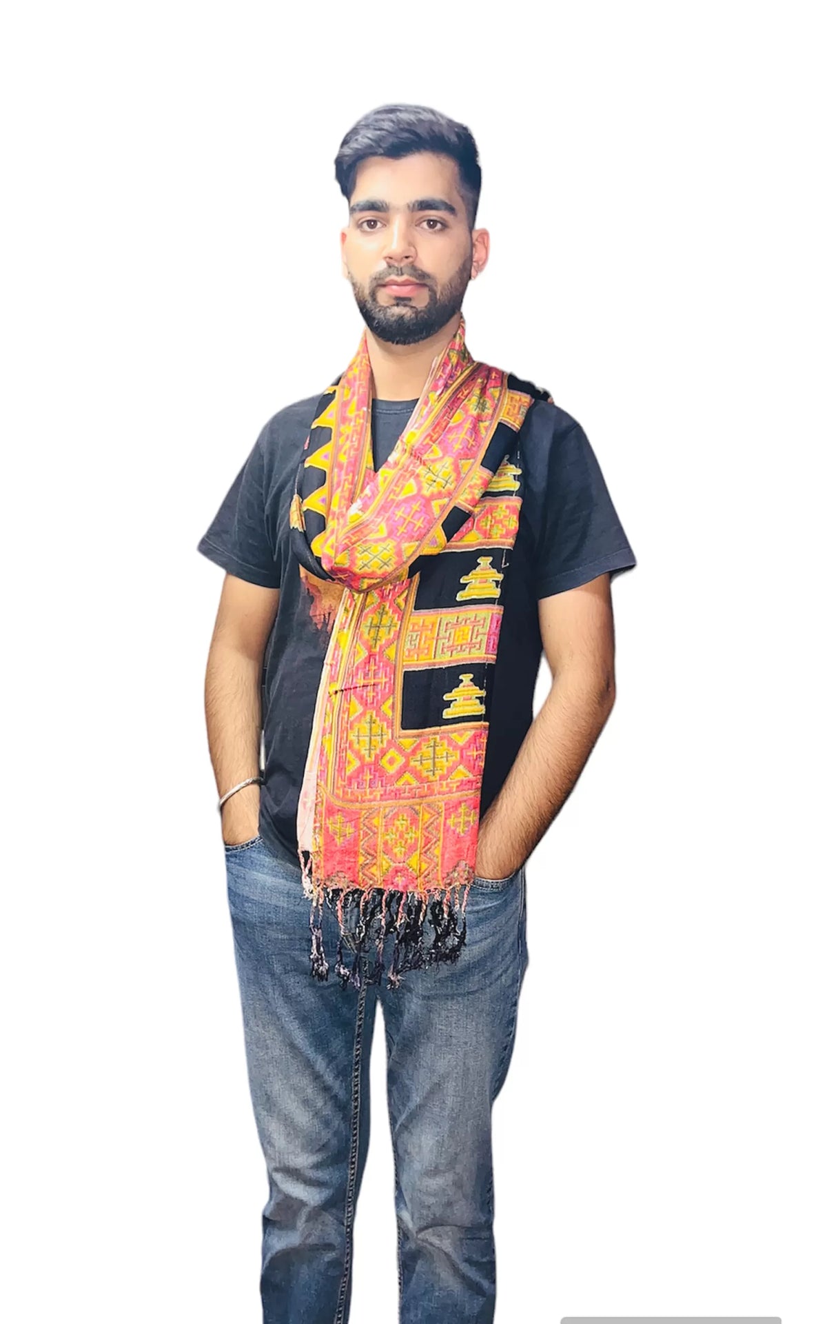 kinnauri design muffler black 399.00 aruna kullu handloom