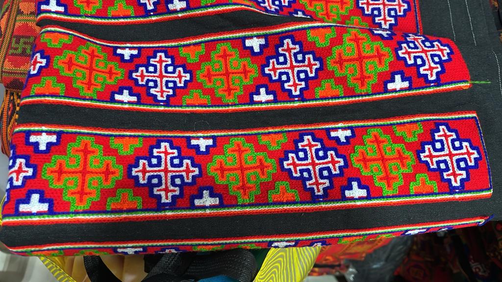 kullu patti lace border himachali lace border kinnauri patti lace himachali patti lace kullu lace border