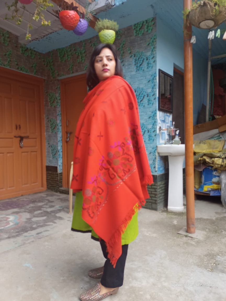 Pahadi shawl pahadi scarf for ladies pahari dress rejta pahari dress online shopping pahari online shopping