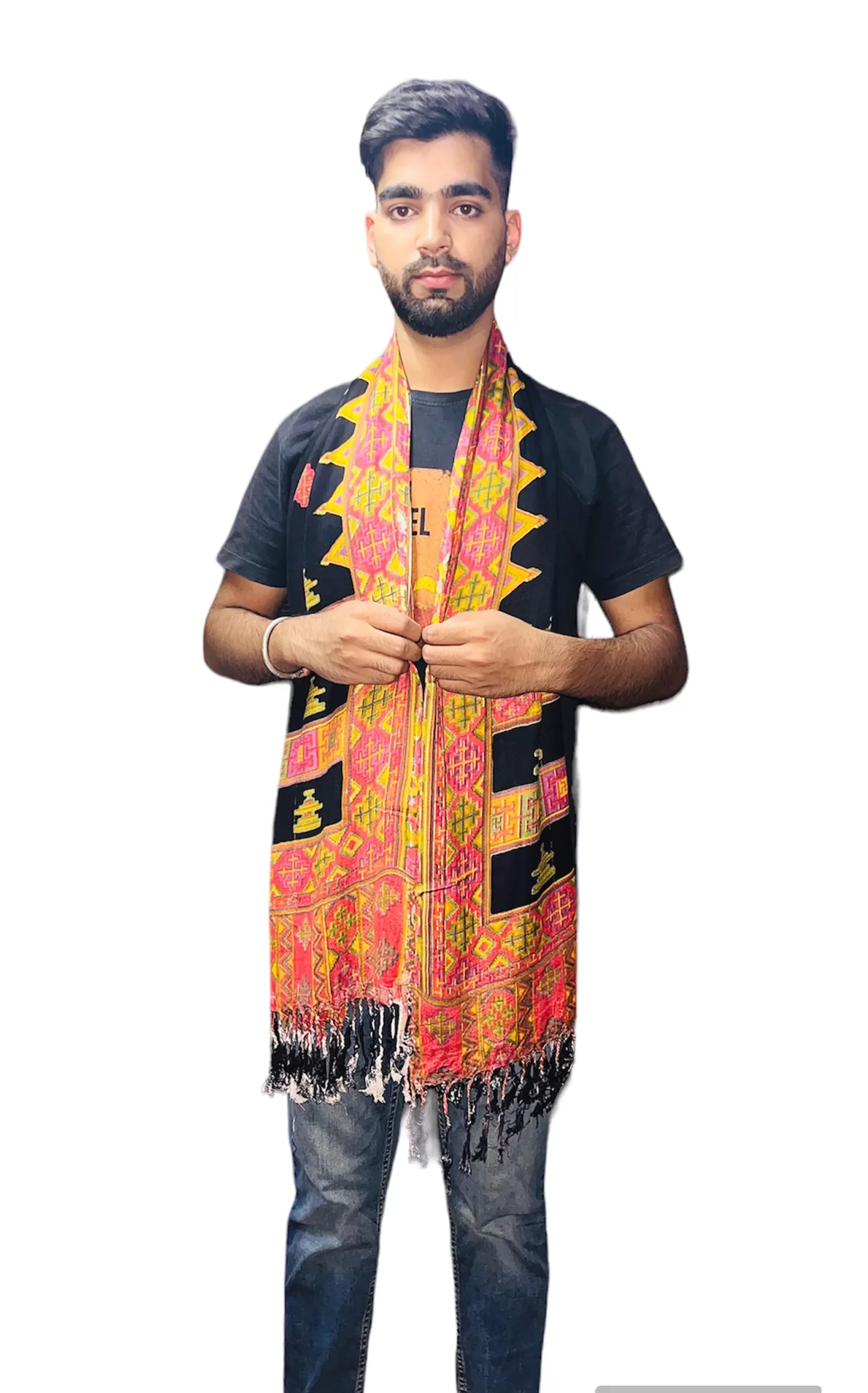 kinnauri muffler himachali dhatu dhatu online dhazu himachal pradesh dhazu dress garhwali dress female kullu muffler mufflers online scarves for men buy mens scarf online men's scarf for winter kullu handloom handloom products