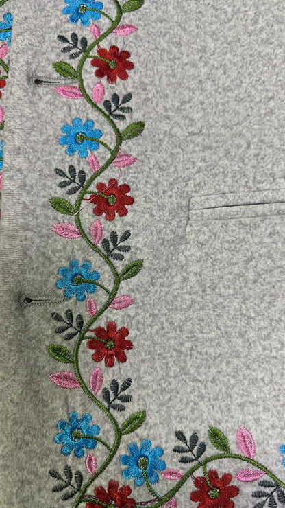 Handcrafted-Embroidered Cream Himachali Sadri (Jacket) for Women - Martin Fabric Ethnic Half Jacket with Pockets