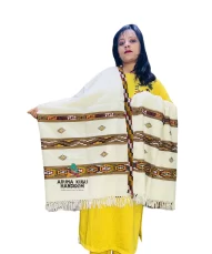 himachal pradesh girl dress online himachal Pradesh girl dress shawl factory kullu kullu handloom shawl online