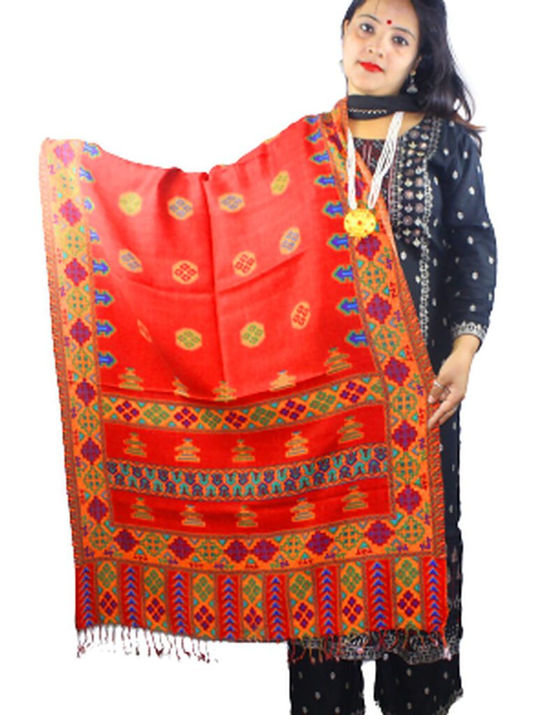 ARUNA KULLU HANDLOOM