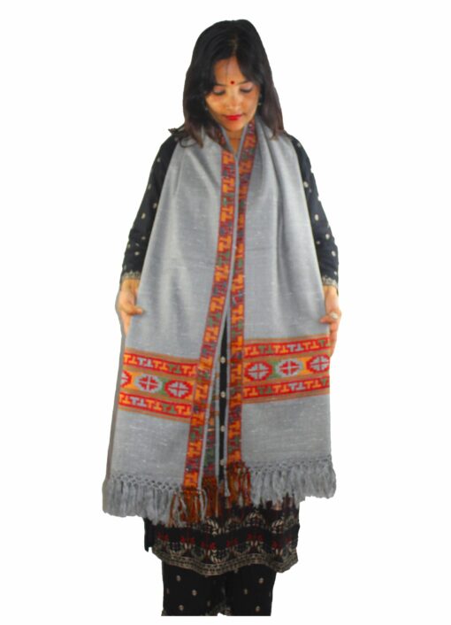 kullu wool shawl online from our factory outlet with best price. shawls available in different colors and designs