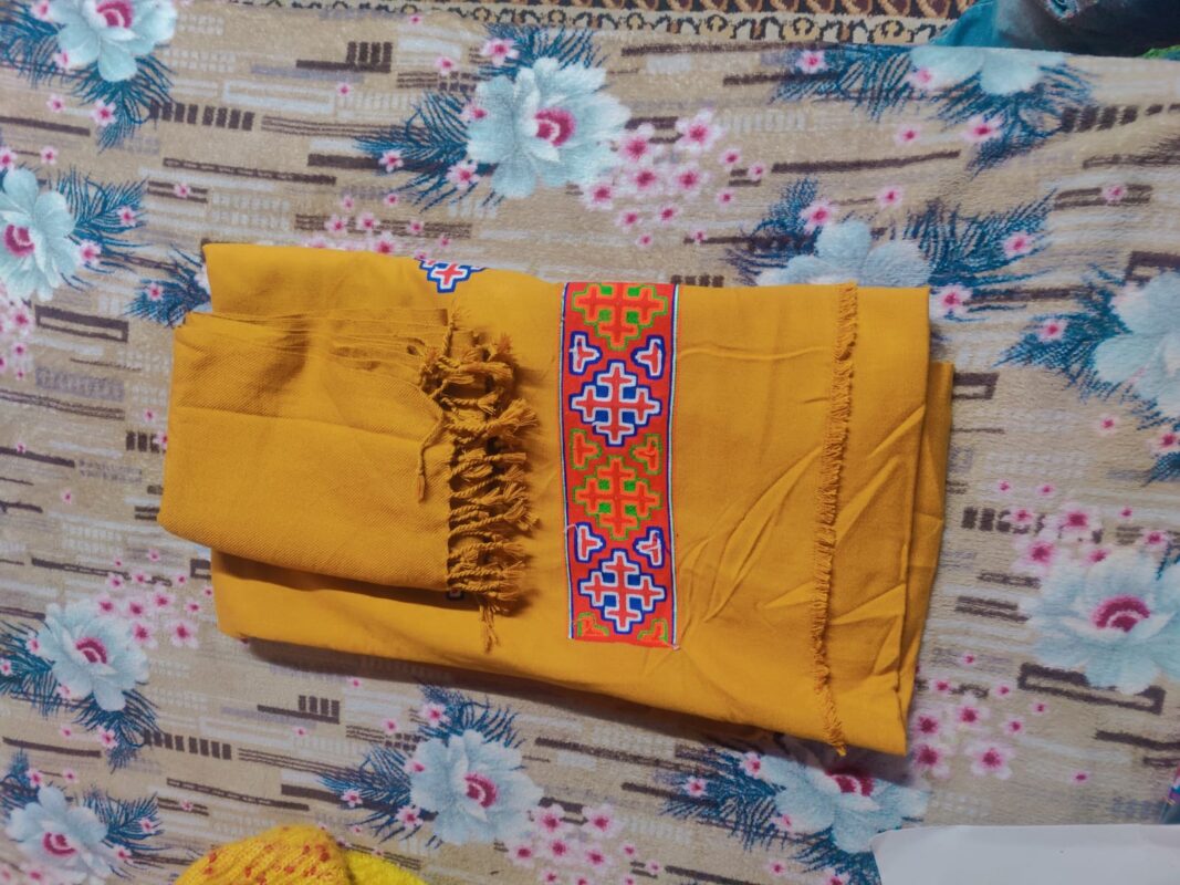 ARUNA KULLU HANDLOOM