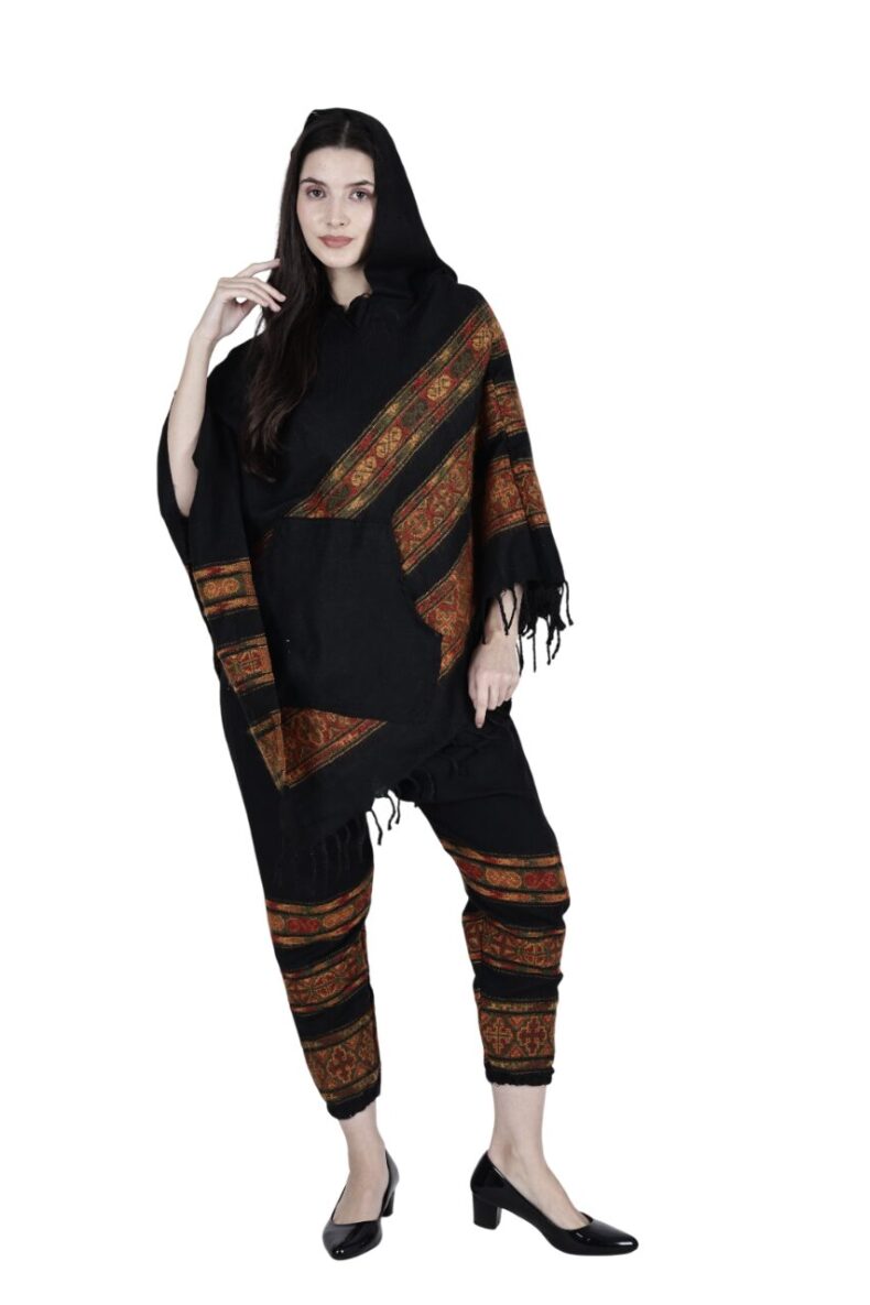 kullu shawl combo poncho and pajama black 3 patti - Image 5