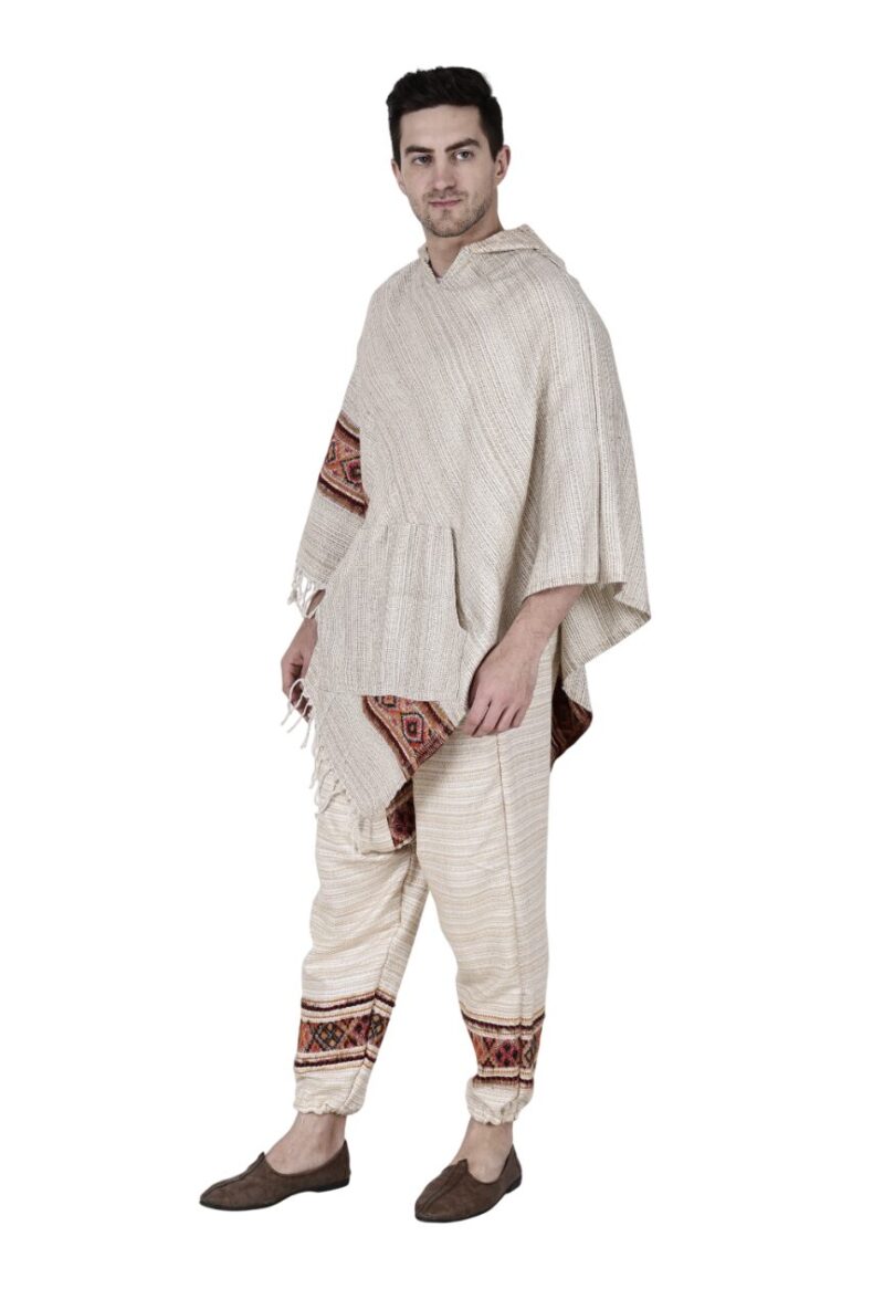 Combo pajama and poncho white singal patti - Image 3